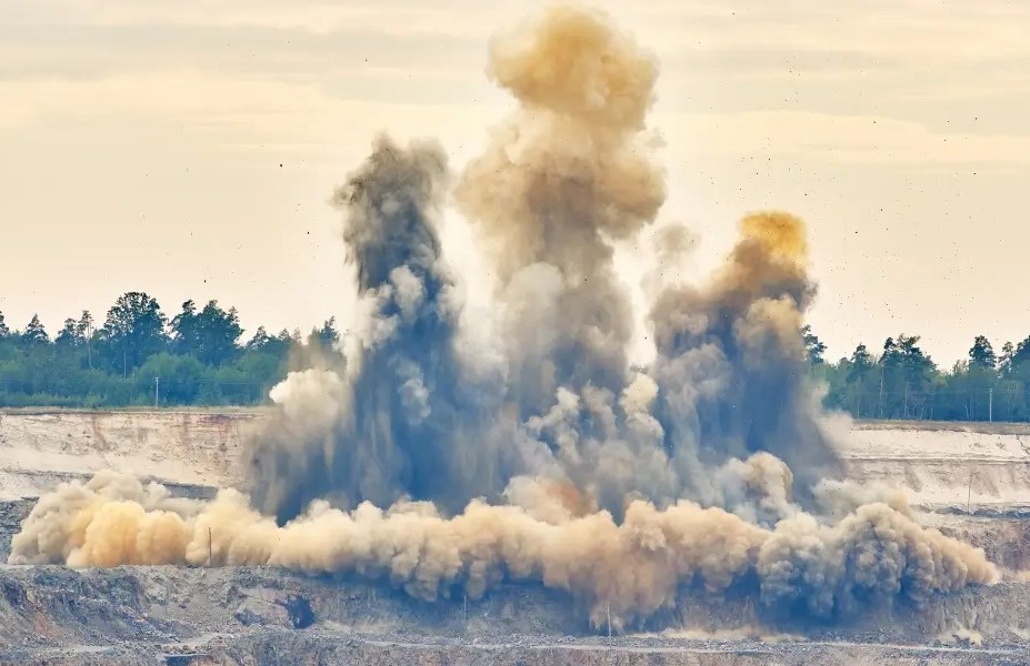 Stenspräckning & Bergsprängning